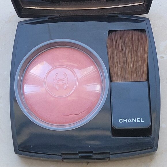 CHANEL Joues Contraste Powder Blush 72 Rose Initial - Picture 2 of 13